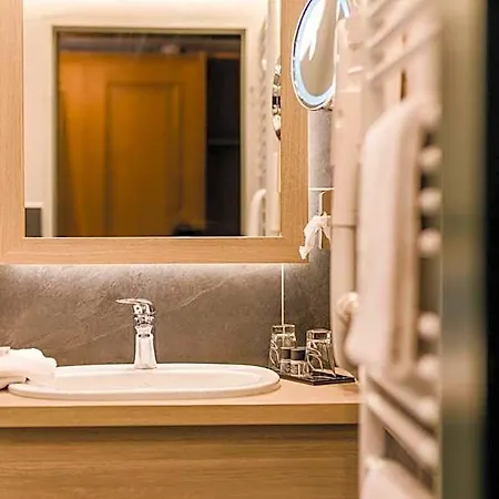Sauerlaender Hof 3* إسلوهي